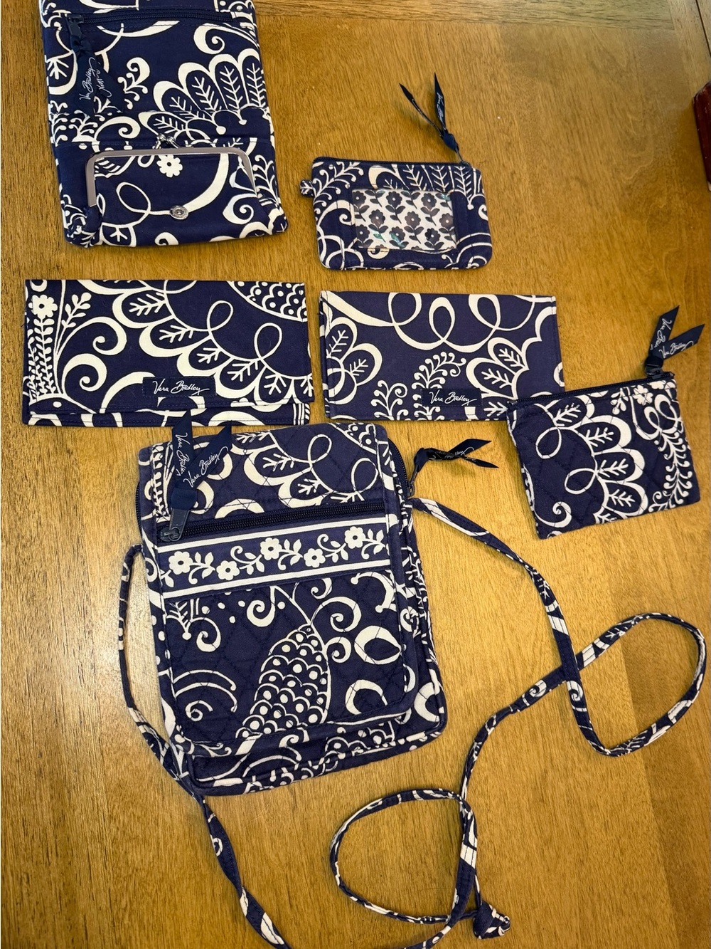 Vera Bradley Navy & White Floral Crossbody 6 Piece Set